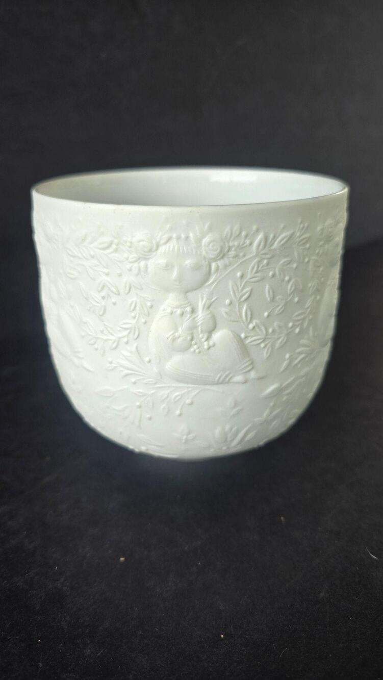 Vintage Rosenthal Flora White Porcelain Embossed Bowl Germany Flower Relief